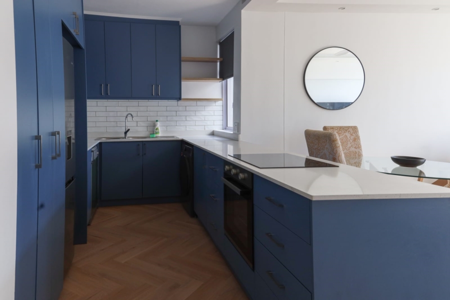 To Let 1 Bedroom Property for Rent in Sea Point Western Cape